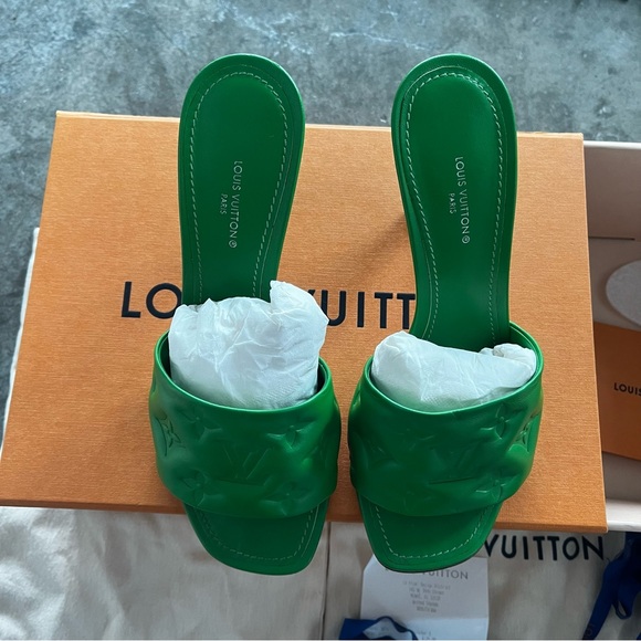 Louis Vuitton Shoes - Louis Vuitton 38 revival slides sandals mules heels pumps padded green 8